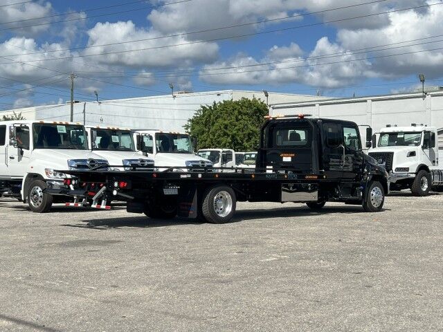 2025 Hino L6 Extended Cab 22&apos; Jerr-Dan Rollback Car Carrier Truck