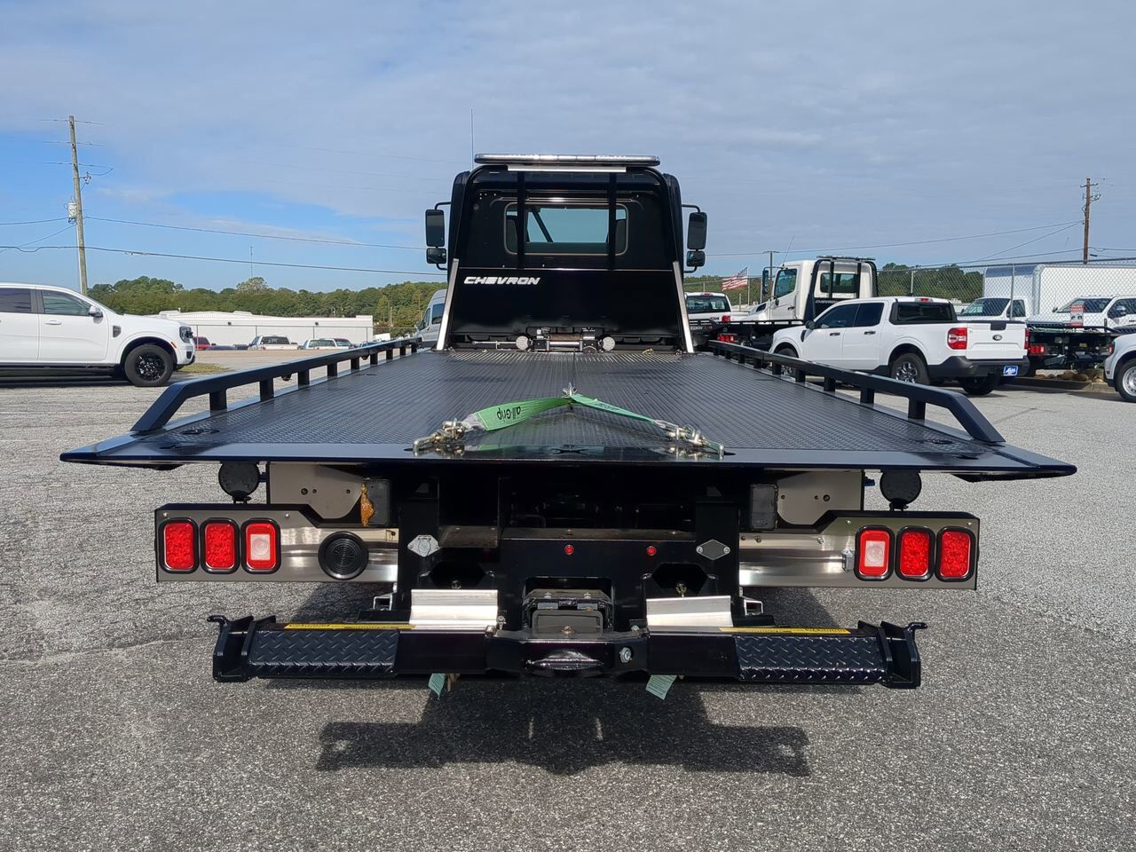 2025 Hino L6 Extended Cab with Chevron LCG Rollback Winder GA