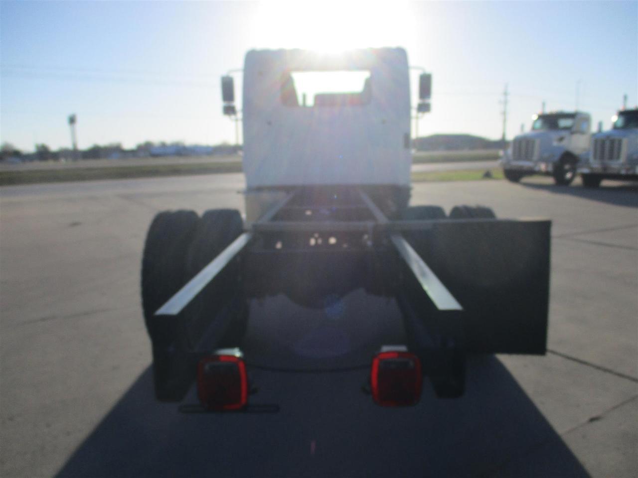 2025 Hino L6 Non Fargo ND