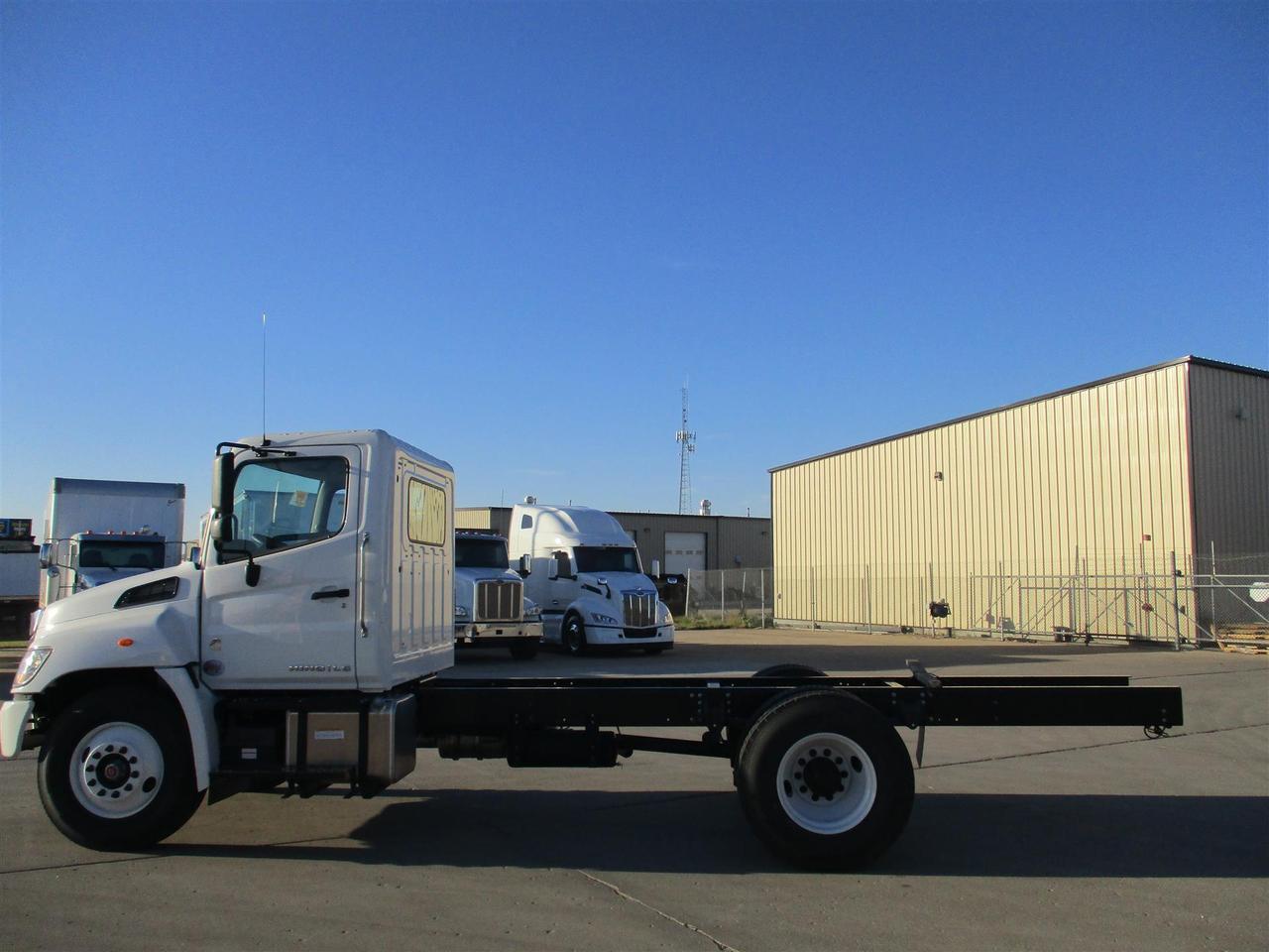 2025 Hino L6 Non Fargo ND