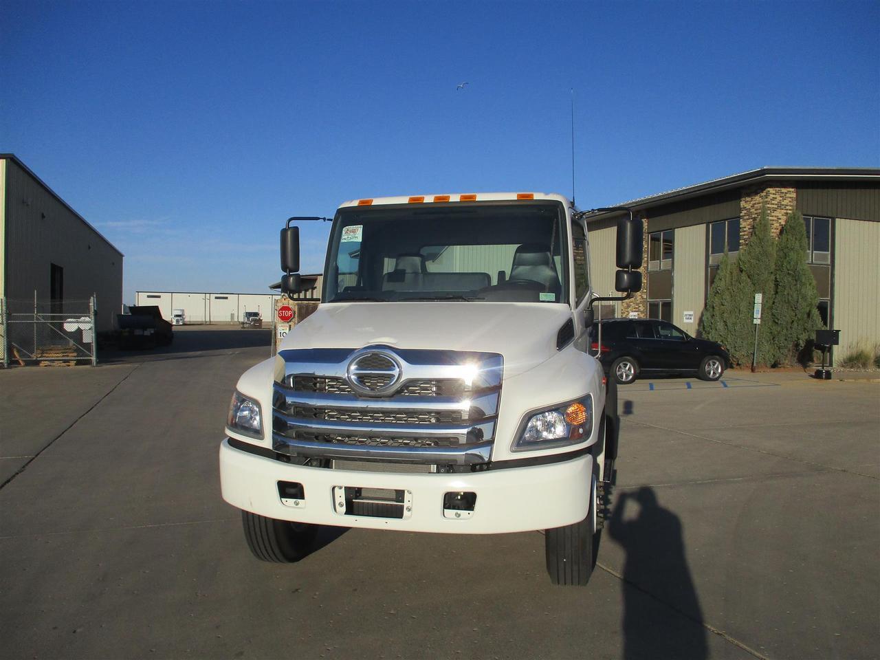 2025 Hino L6 Non Fargo ND