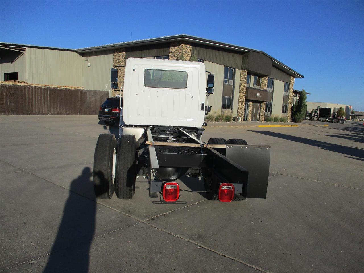 2025 Hino L6 Non Fargo ND
