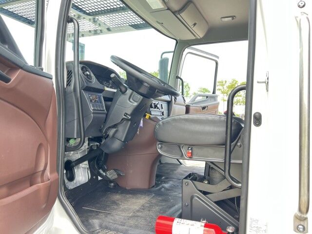 2025 Hino L7 20' BABCO Steel Flatbed Truck with Dur-A-Lift DLT2-60DP, 67' Wor Homestead FL