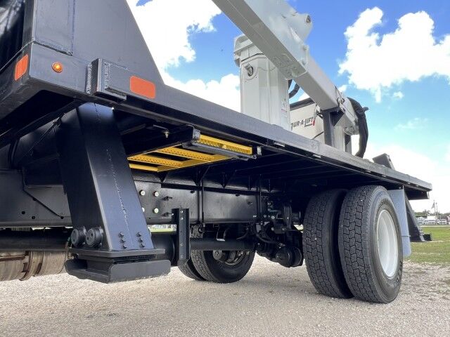 2025 Hino L7 20' BABCO Steel Flatbed Truck with Dur-A-Lift DLT2-60DP, 67' Wor Homestead FL