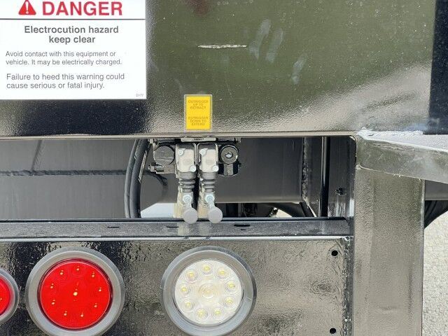 2025 Hino L7 20' BABCO Steel Flatbed Truck with Dur-A-Lift DLT2-60DP, 67' Wor Homestead FL