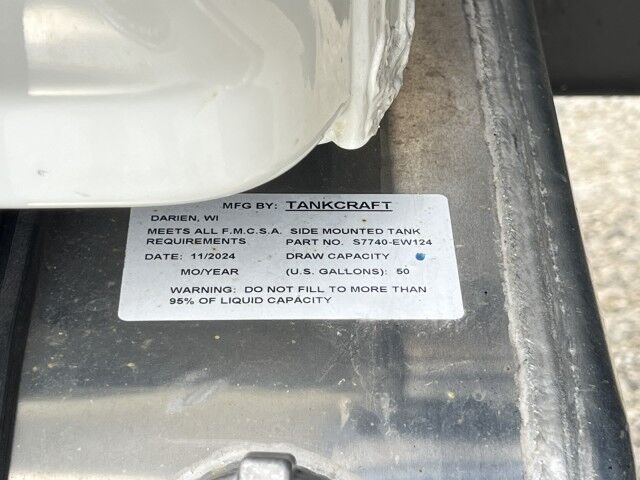 2025 Hino L7 20' BABCO Steel Flatbed Truck with Dur-A-Lift DLT2-60DP, 67' Wor Homestead FL