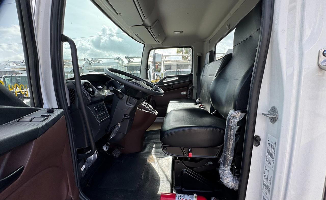 2025 Hino L7 28 Yard Pac Mac Grapple Truck Tampa FL
