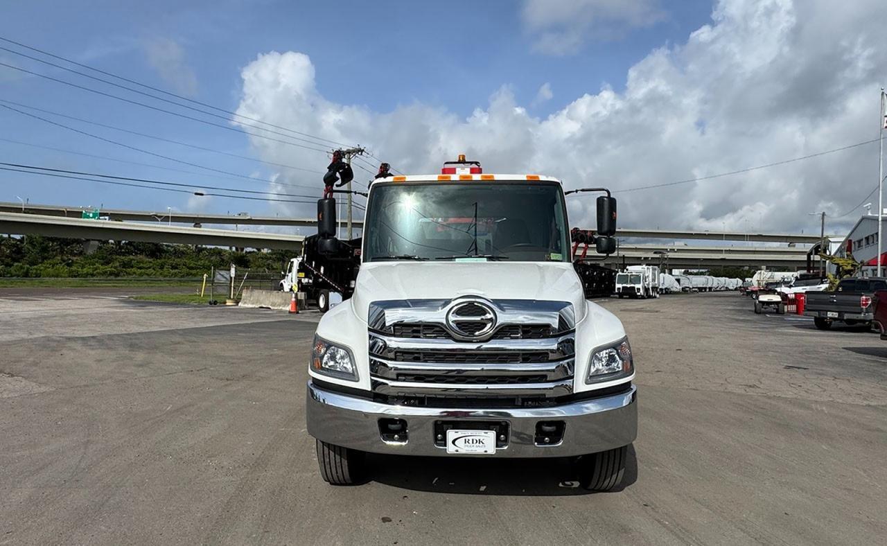 2025 Hino L7 28 Yard Pac Mac Grapple Truck Tampa FL