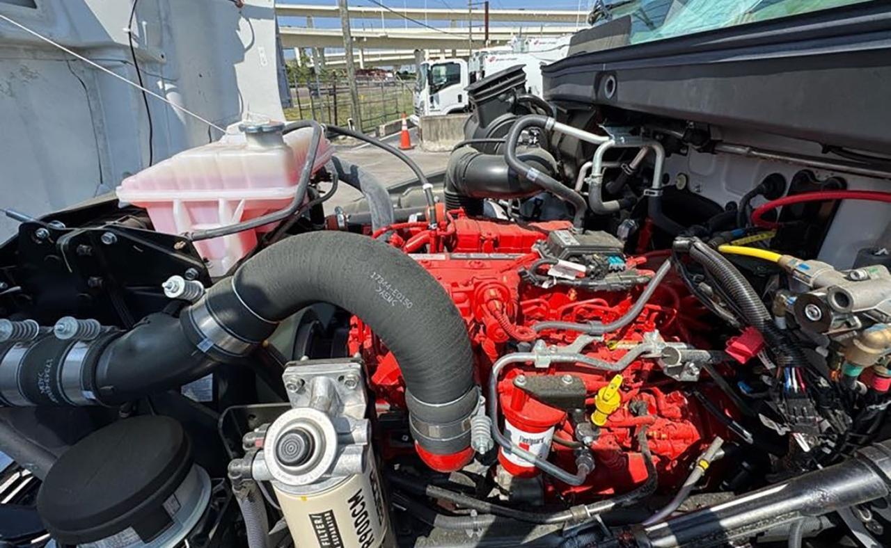 2025 Hino L7 28 Yard Pac Mac Grapple Truck Tampa FL