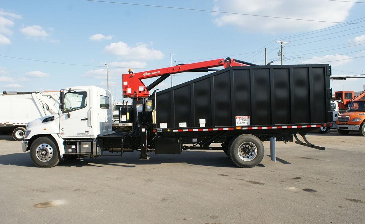 2025 Hino L7 28 Yard Pac Mac ML Grapple Truck Tampa FL