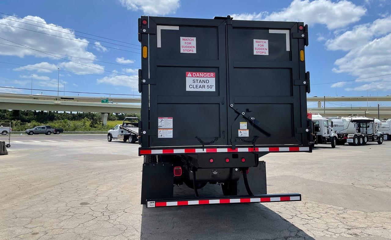 2025 Hino L7 28 Yard Pac Mac ML Grapple Truck Tampa FL