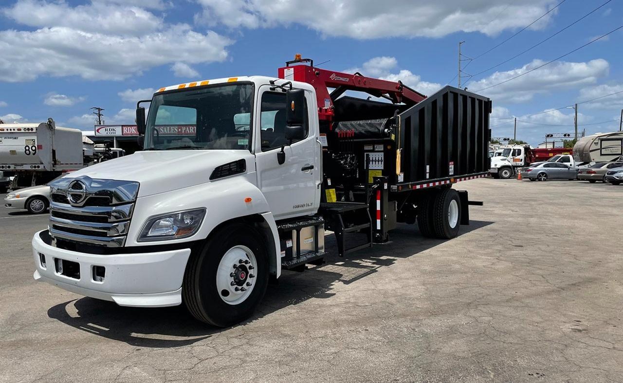 2025 Hino L7 28 Yard Pac Mac ML Grapple Truck Tampa FL