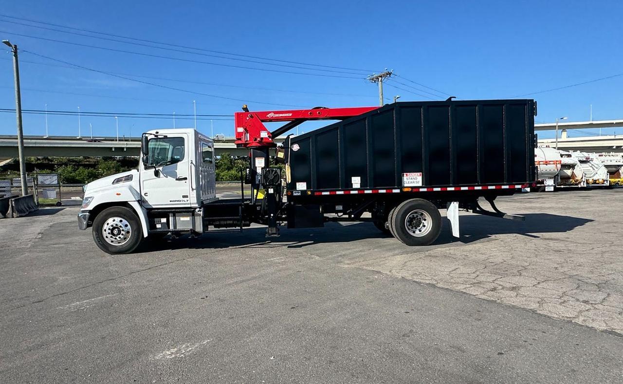 2025 Hino L7 28 Yard Pac Mac ML Grapple Truck