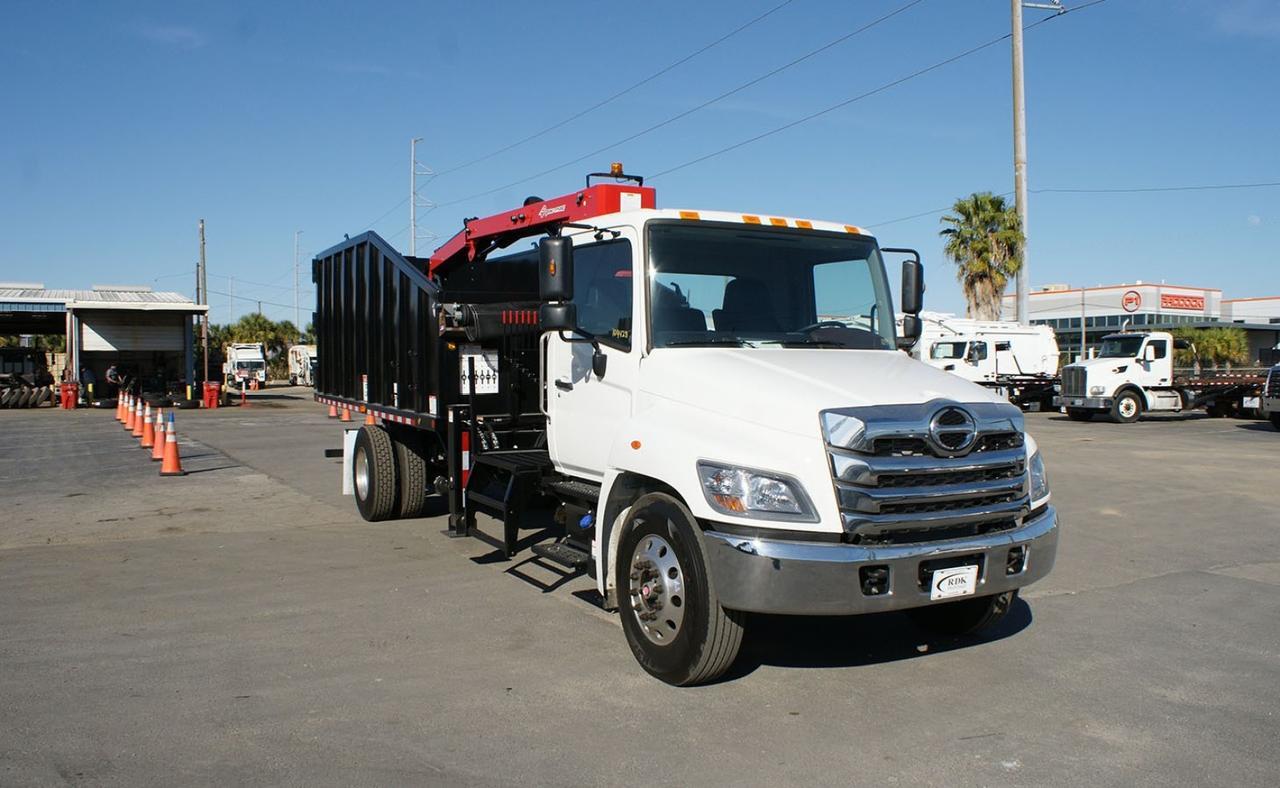 2025 Hino L7 28 Yard Pac Mac ML Grapple Truck