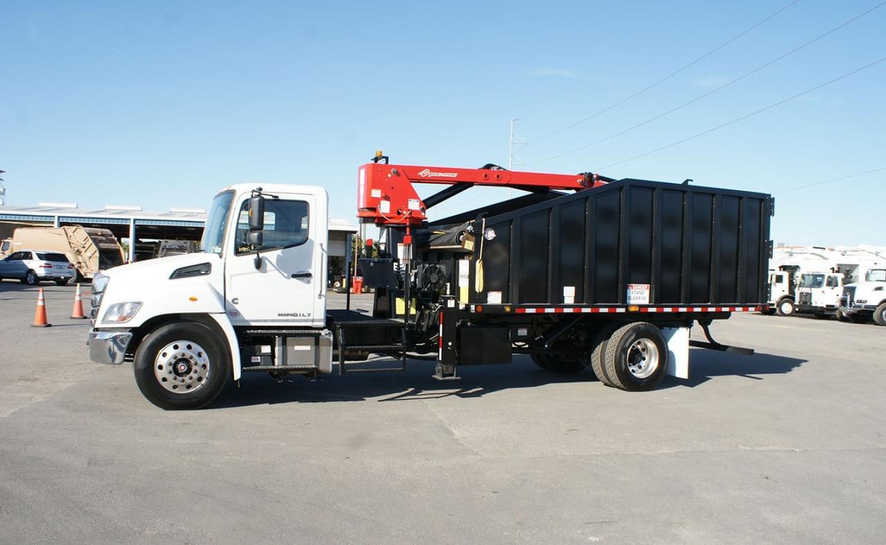 2025 Hino L7 28 Yard Pac Mac ML Grapple Truck Tampa FL