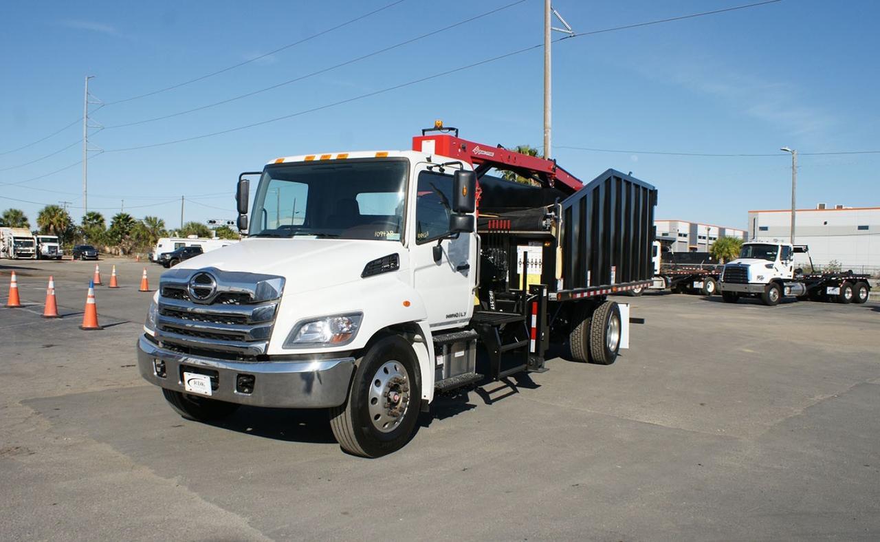 2025 Hino L7 28 Yard Pac Mac ML Grapple Truck Tampa FL