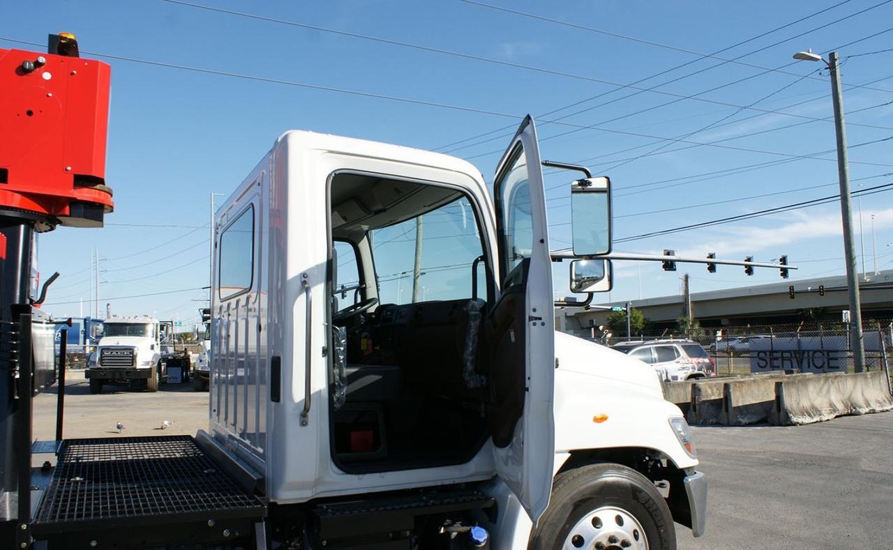 2025 Hino L7 28 Yard Pac Mac ML Grapple Truck Tampa FL