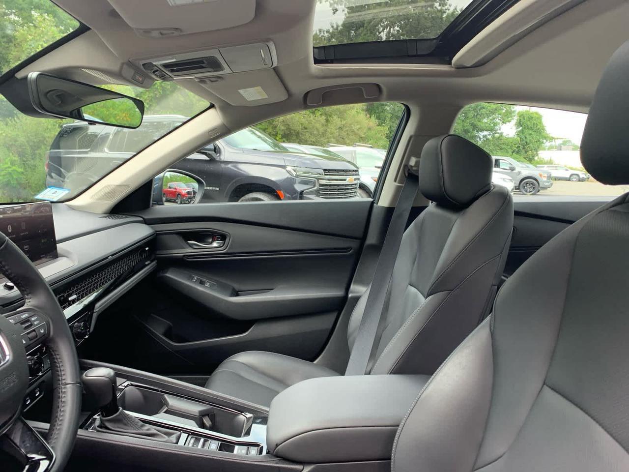 2025 Honda Accord Hybrid EX-L Dartmouth MA