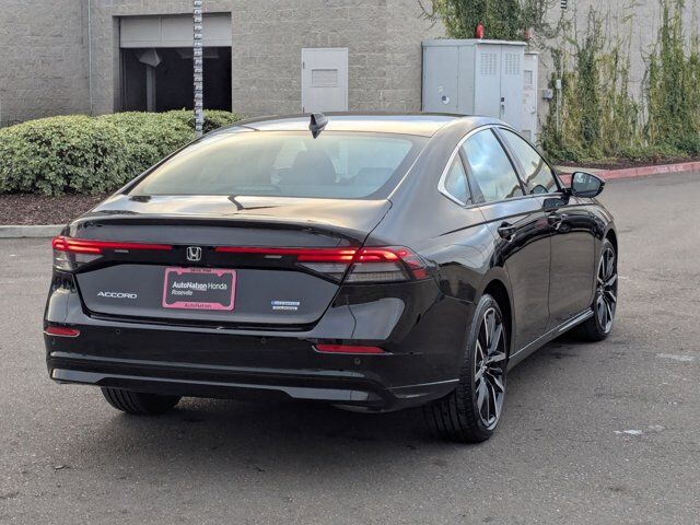 2025 Honda Accord Hybrid Touring