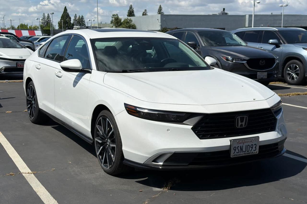 2025 Honda Accord Hybrid Touring