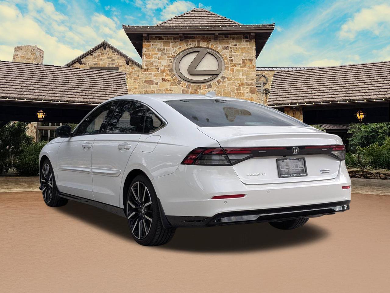 2025 Honda Accord Hybrid Touring