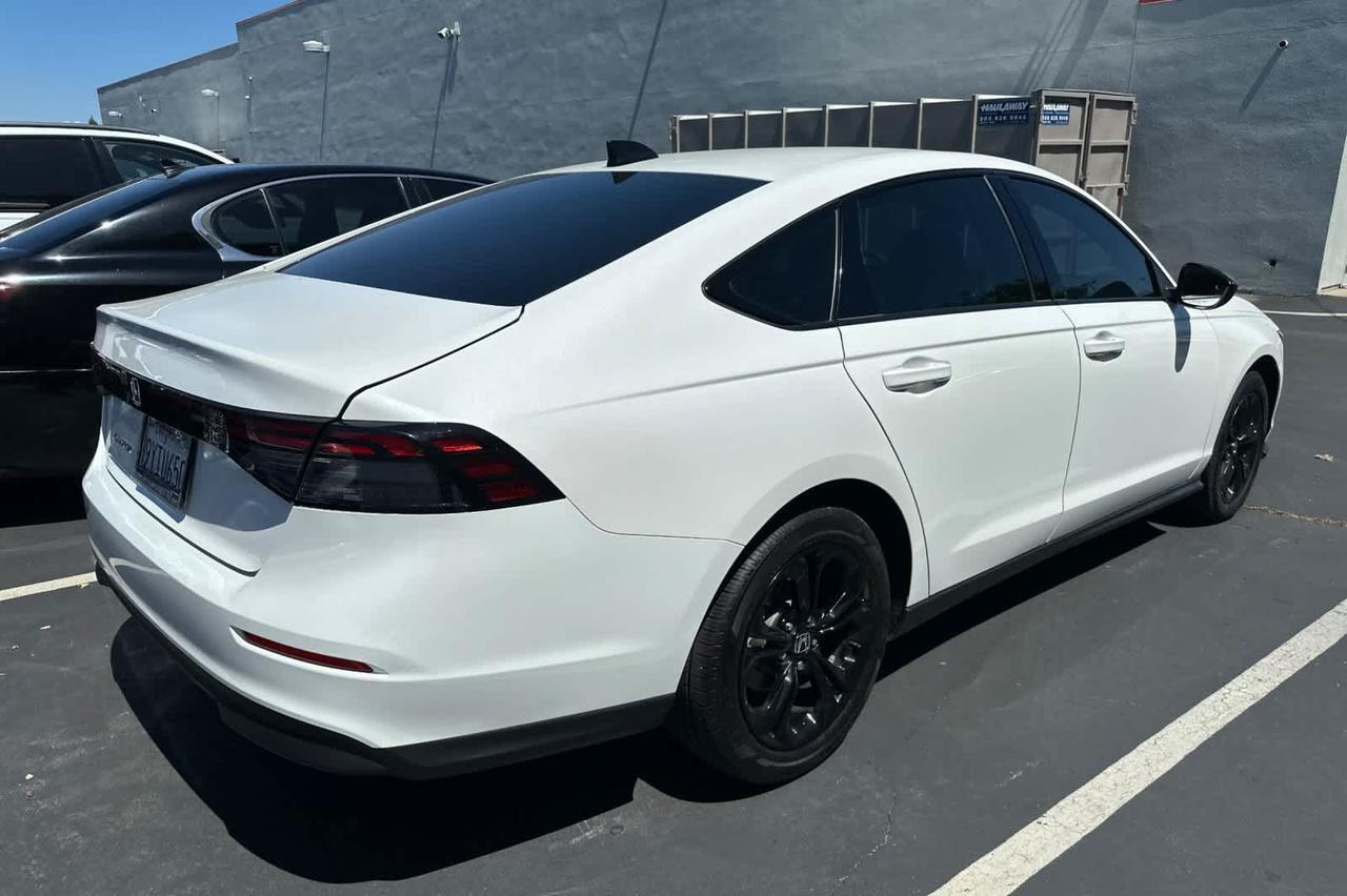 2025 Honda Accord SE