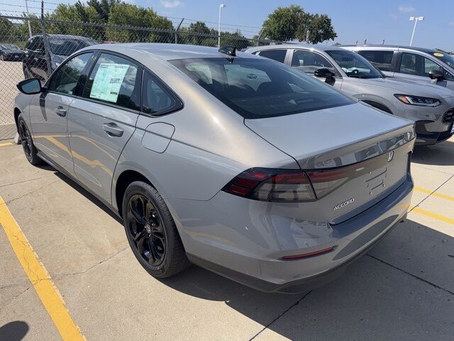 2025 Honda Accord SE West Burlington IA