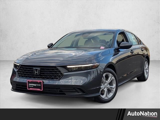 2025 Honda Accord LX photo 3