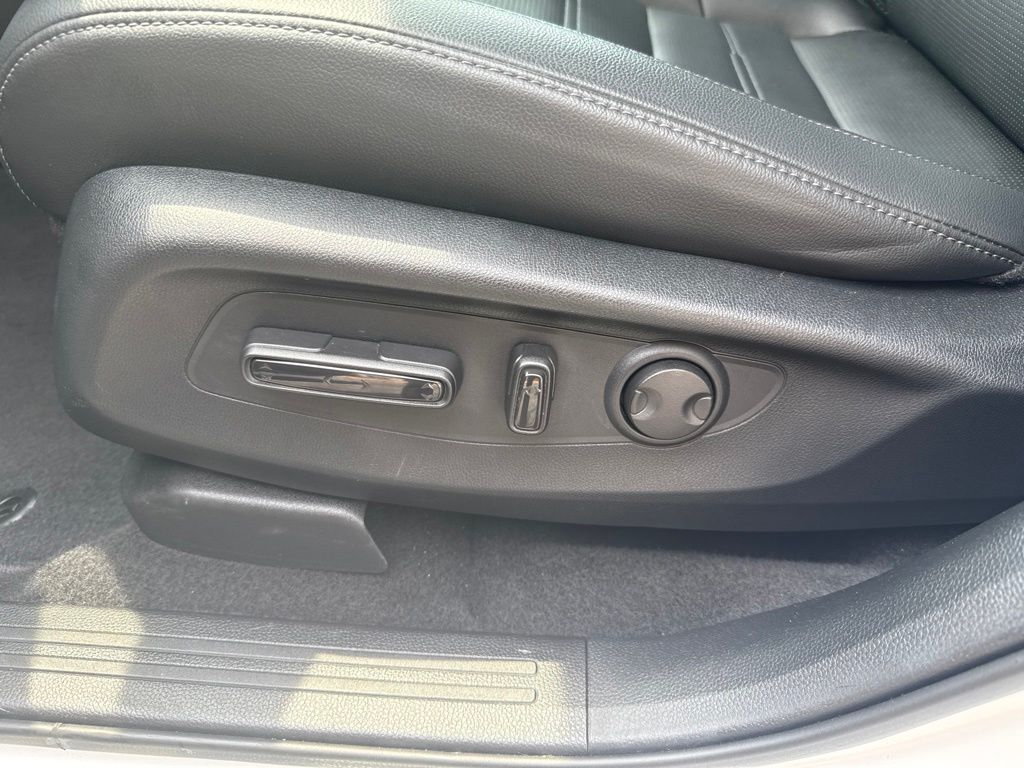 2025 Honda CR-V EX-L Mount Joy PA