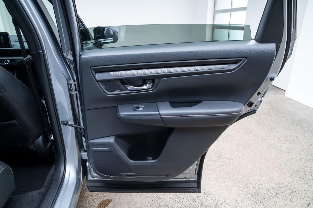 2025 Honda CR-V Hybrid Sport-L AWD 1 Owner Heated Seats Portland OR