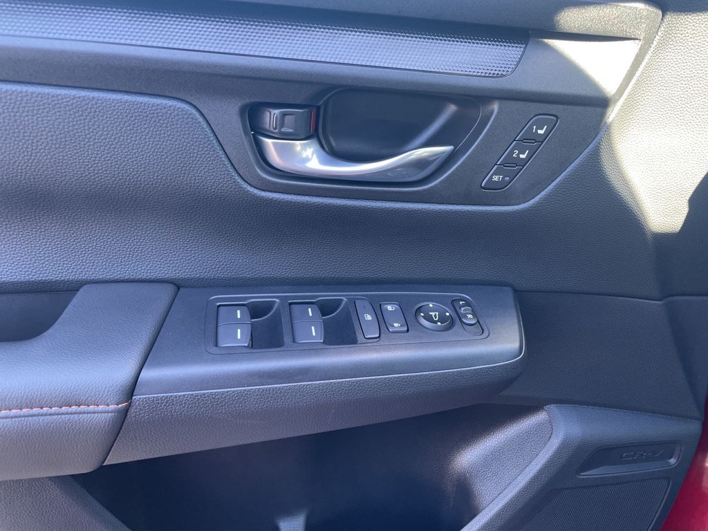 2025 Honda CR-V Hybrid Sport-L North Attleboro MA