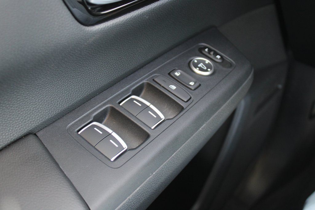 2025 Honda CR-V Hybrid Sport Touring Klamath Falls OR