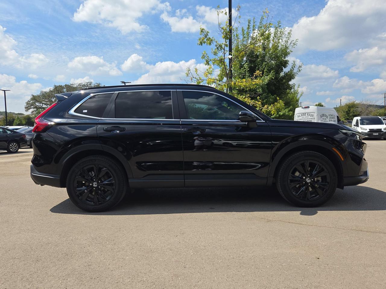 2025 Honda CR-V Hybrid Sport Touring