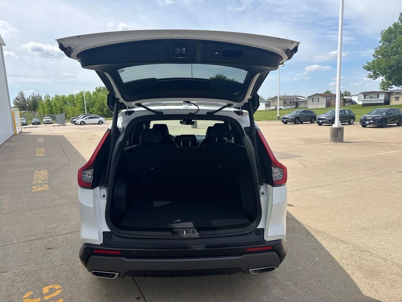 2025 Honda CR-V Hybrid Sport Touring West Burlington IA