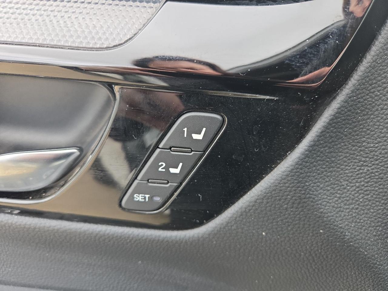 2025 Honda CR-V Hybrid Sport Touring West Burlington IA