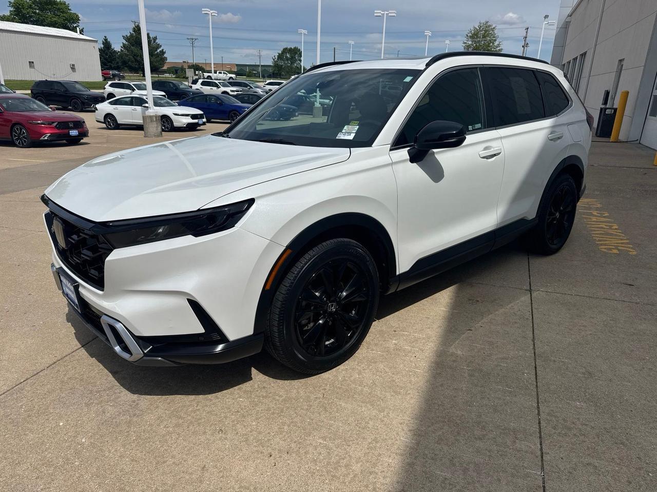 2025 Honda CR-V Hybrid Sport Touring West Burlington IA