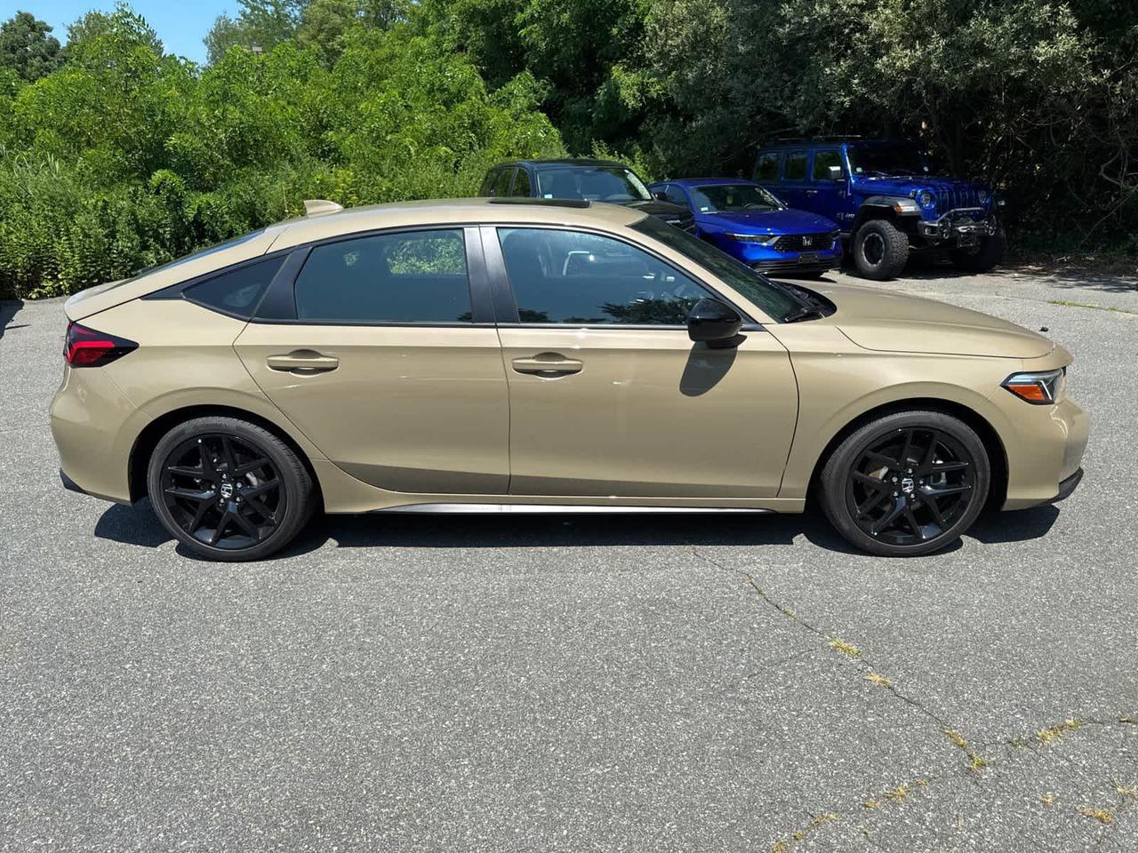 2025 Honda Civic Hatchback Hybrid Sport Dartmouth MA