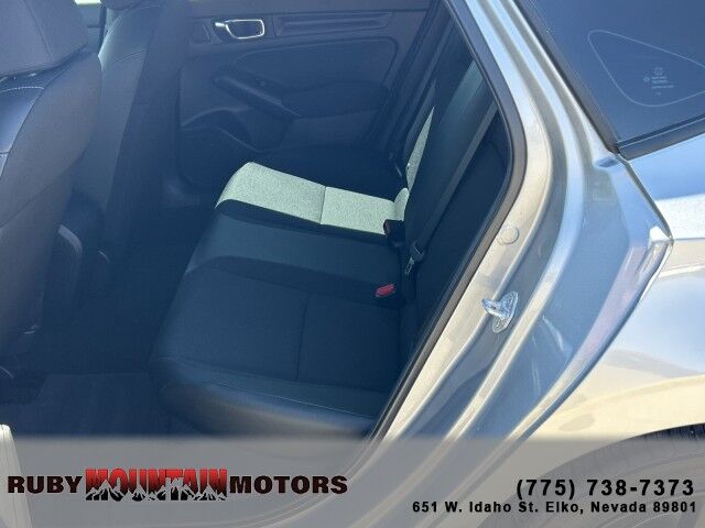 2025 Honda Civic Hatchback Sport photo 18