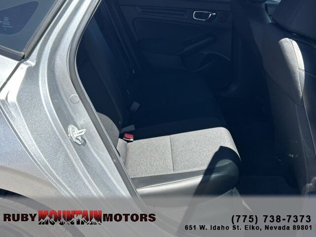 2025 Honda Civic Hatchback Sport photo 21