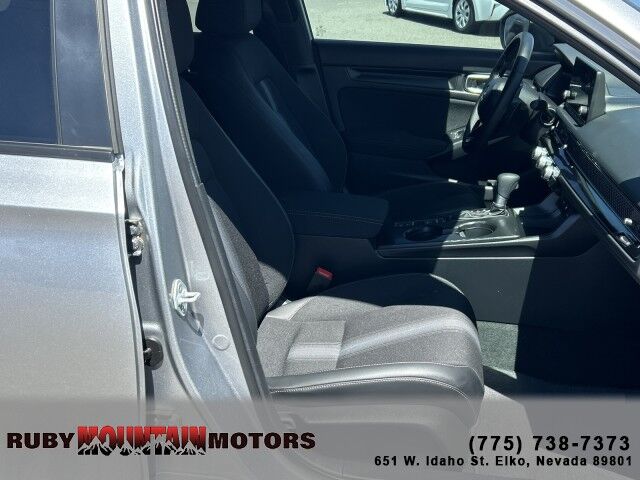 2025 Honda Civic Hatchback Sport photo 24