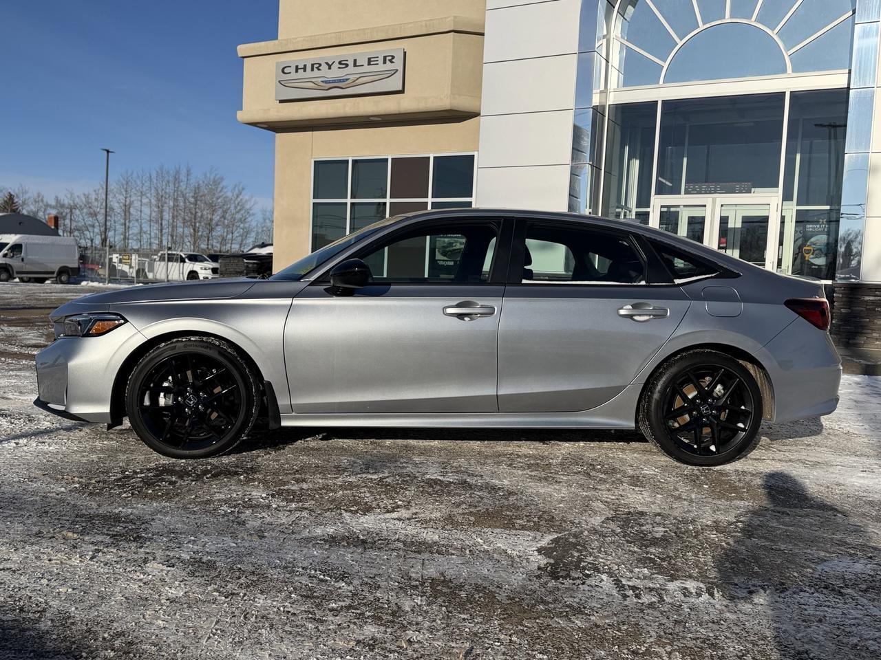 2025 Honda Civic Sedan Hybrid Sport | Prem Cloth | Heated Seats | Low Km | Sun Roof | Active Drive Modes Redwater AB