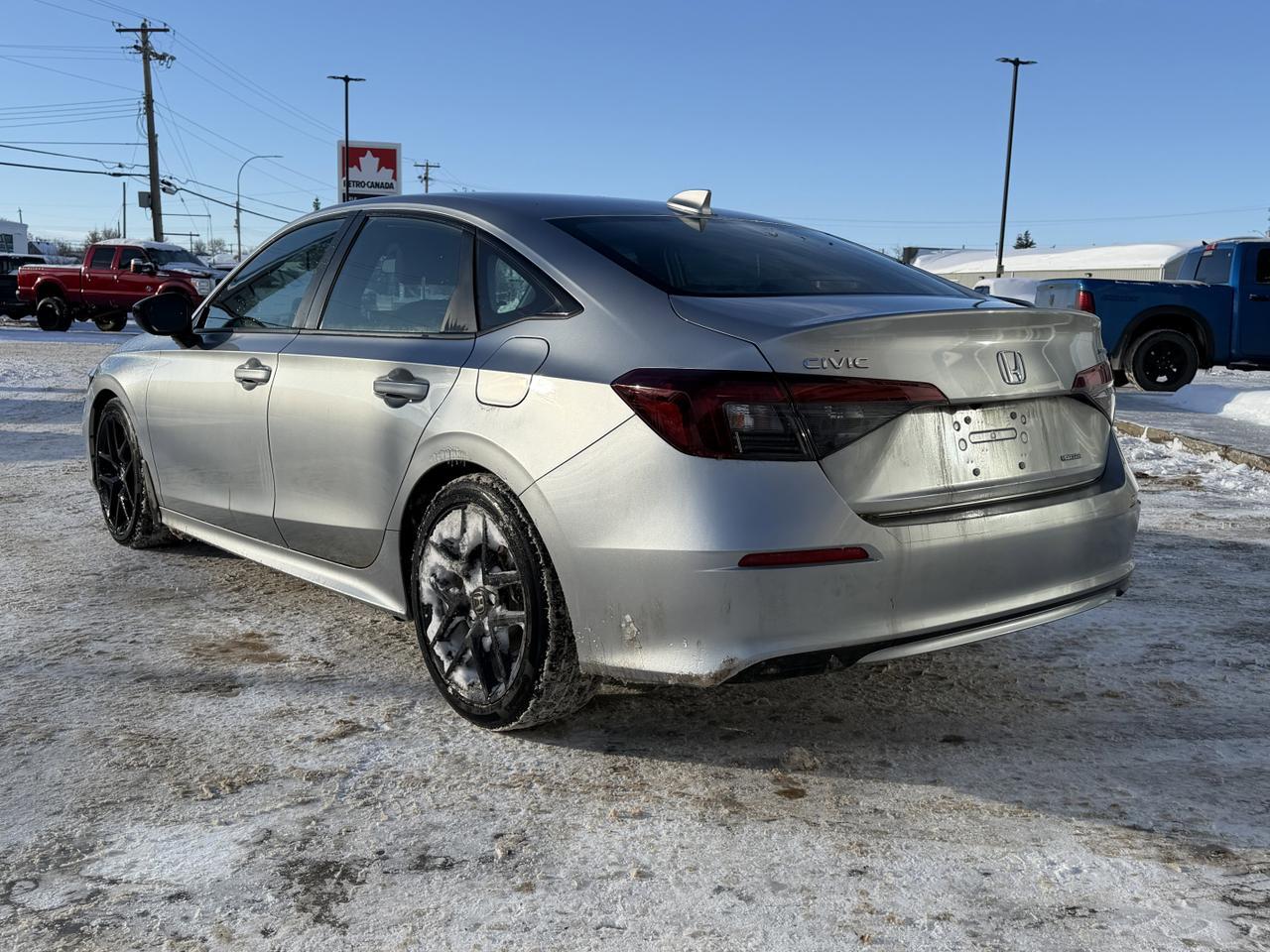 2025 Honda Civic Sedan Hybrid Sport | Prem Cloth | Heated Seats | Low Km | Sun Roof | Active Drive Modes Redwater AB