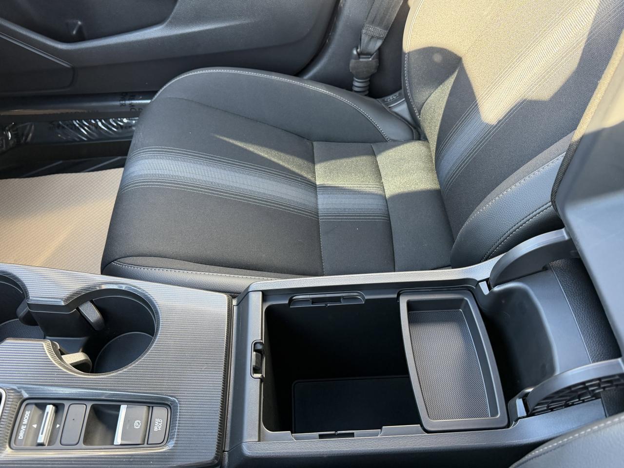 2025 Honda Civic Sedan Hybrid Sport | Prem Cloth | Heated Seats | Low Km | Sun Roof | Active Drive Modes Redwater AB