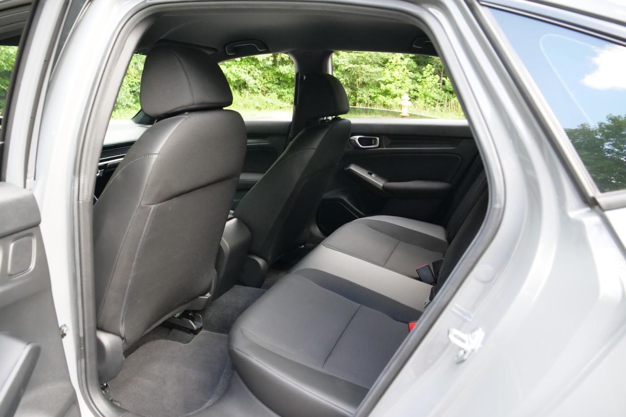 2025 Honda Civic Sedan Sport / Sensing Suite / CarPlay! Lincolnton NC