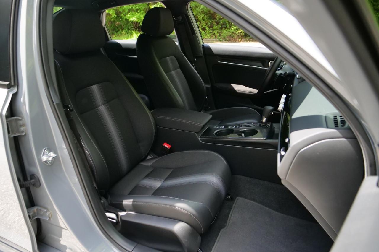 2025 Honda Civic Sedan Sport / Sensing Suite / CarPlay! Lincolnton NC