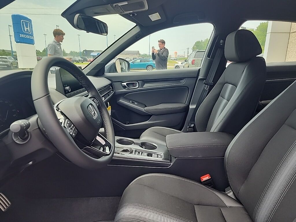 2025 Honda Civic Sport Duluth MN