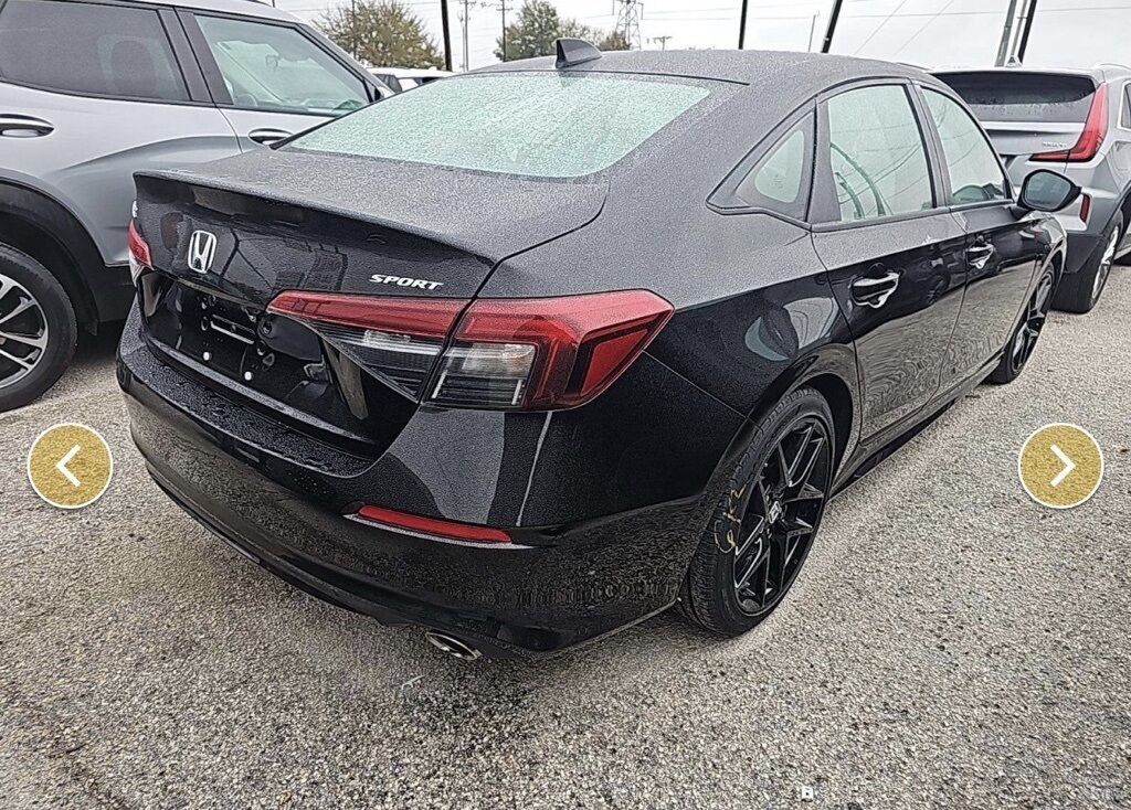 2025 Honda Civic Sport photo 3