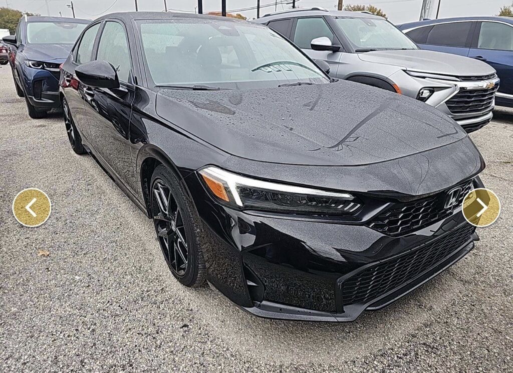 2025 Honda Civic Sport photo 4