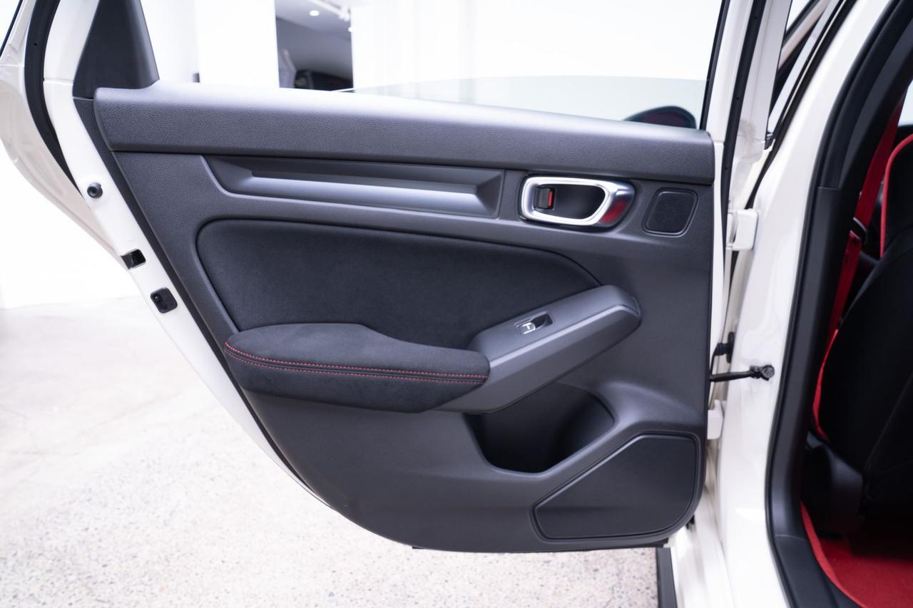 2025 Honda Civic Type R 6-Speed Manual Sport Seats Bose Audio Portland OR