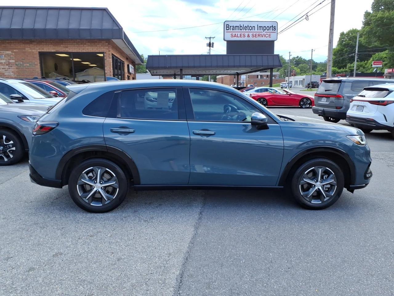 2025 Honda HR-V EX-L